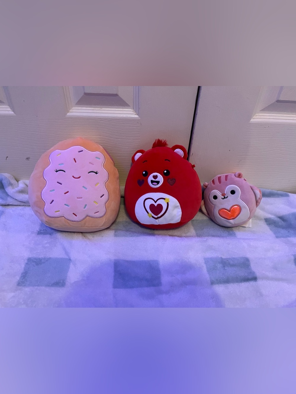 Red Heart Bear Plush - Soft Cuddly Stuffed Animal and more ALL OFFERS EXCEPTED!!